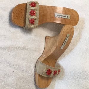 Gruppa Italian wooden sandals